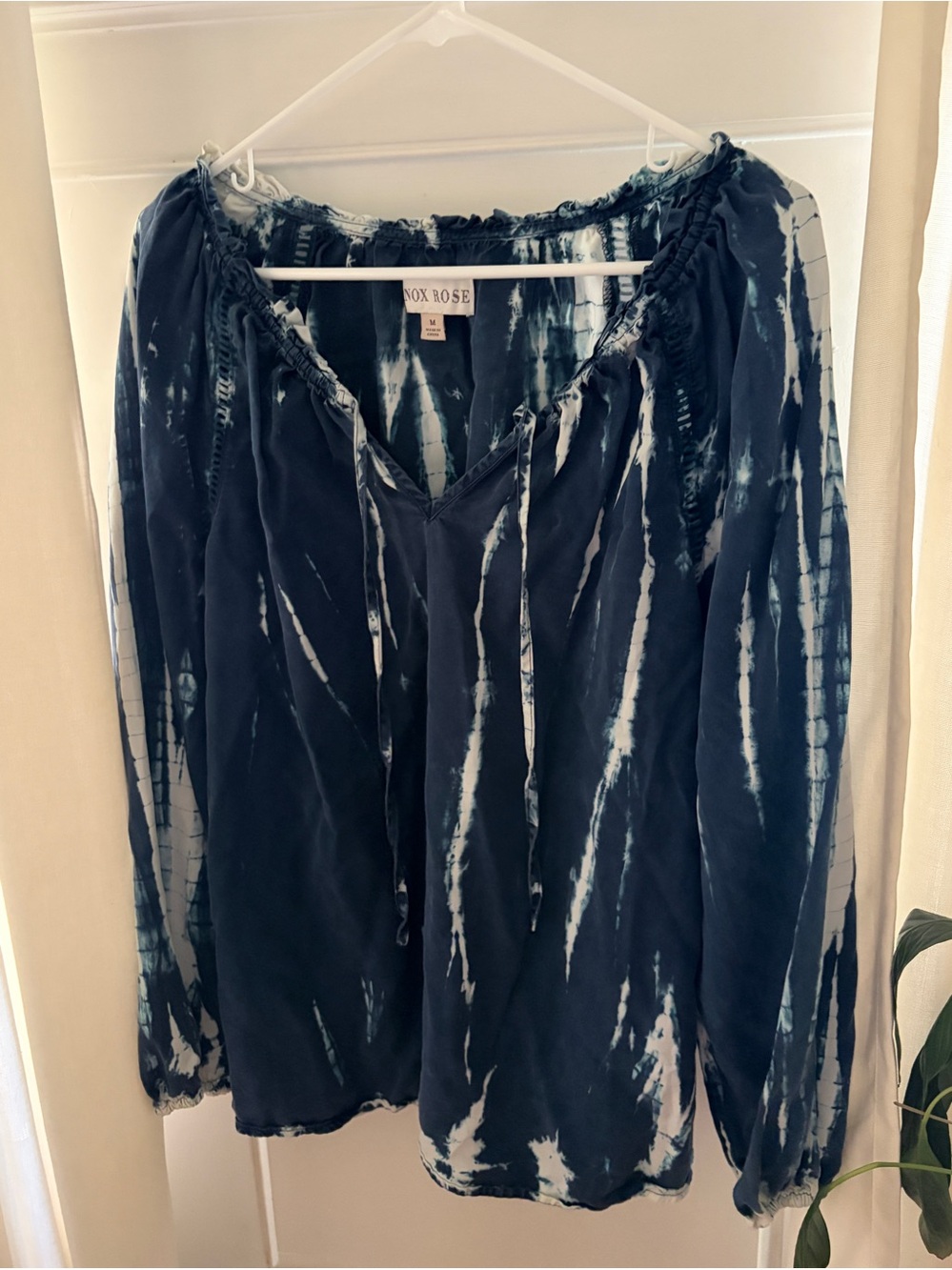 Knox Rose Top Women's Blue White Tie Dye Peasant Boho Blouse Long Sleeve Size M
